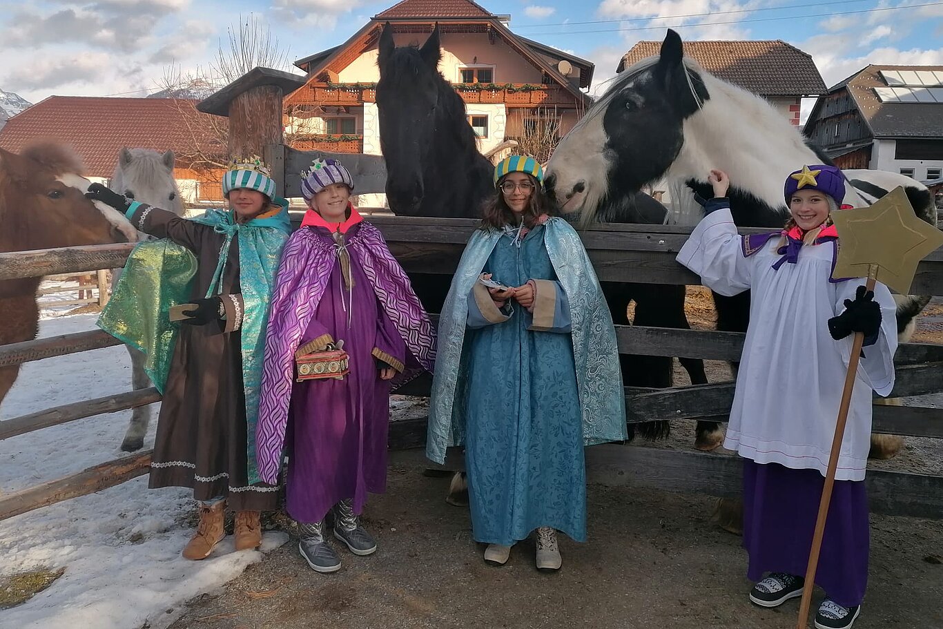 Sternsingergruppe aus Mariapfarr