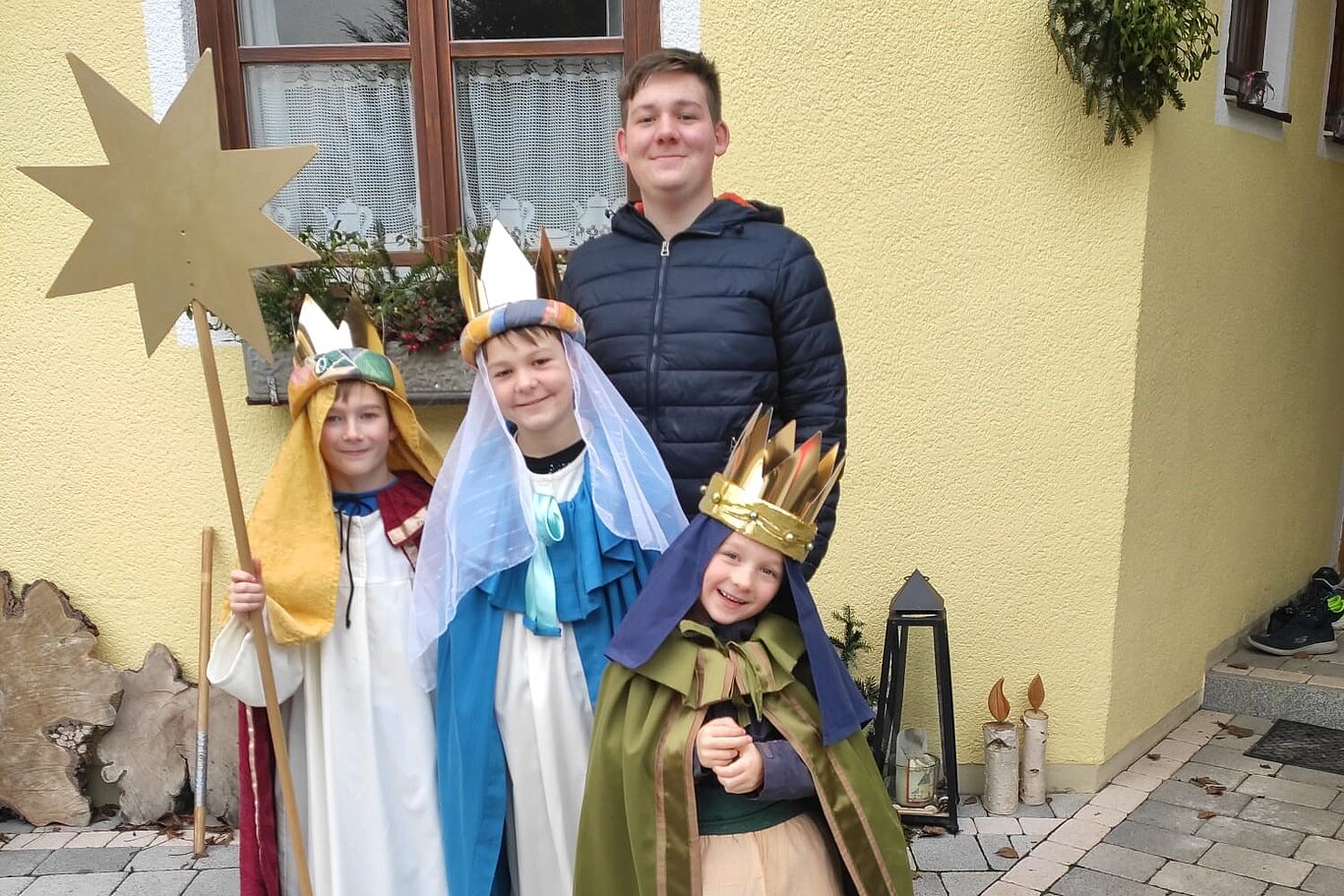 Sternsingergruppe aus Hallwang