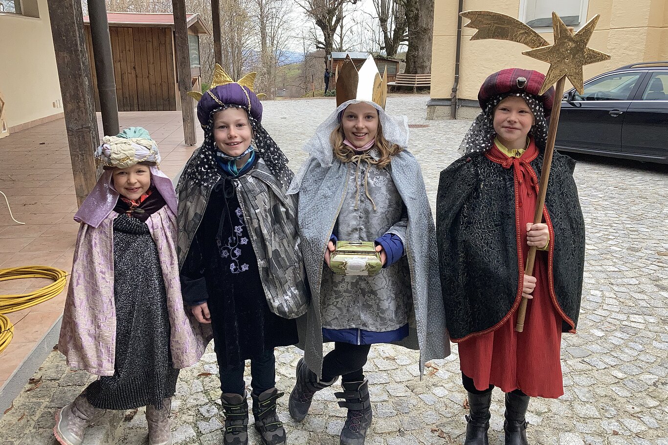 Sternsingergruppe aus Guggenthal